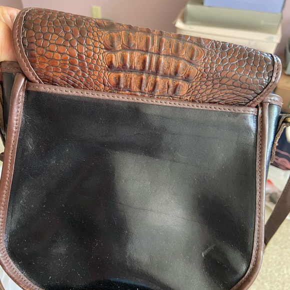 Brahmin small crossbody - Picture 2 of 7